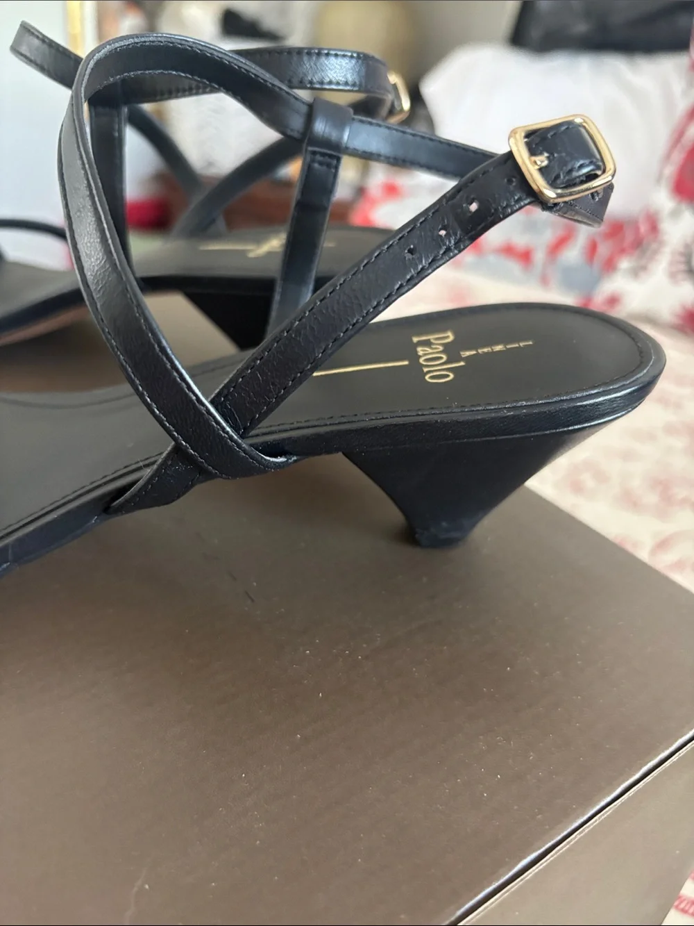 NWT Linea Paolo Black Strappy Square-Toe Sandals with Ankle Strap. SZ 11M
